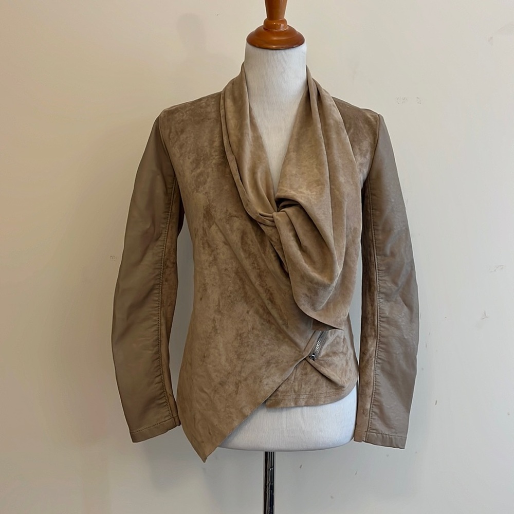 Blank NYC Tan Faux Leather & Suede Drape Neck Jacket Size XS
